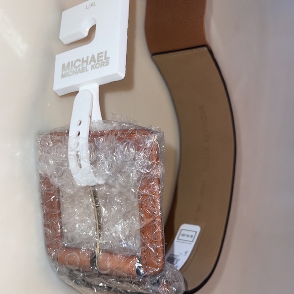 MICHAEL MICHAEL KORS MEN’S BELT BROWN / TAN SIZE L/XL BROWN TAN GENUINE LEATHER - Picture 6 of 8